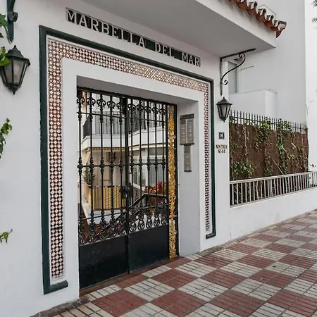 Modern Flat In Center!
