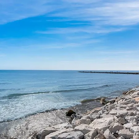 Modern Flat In Center! Marbella